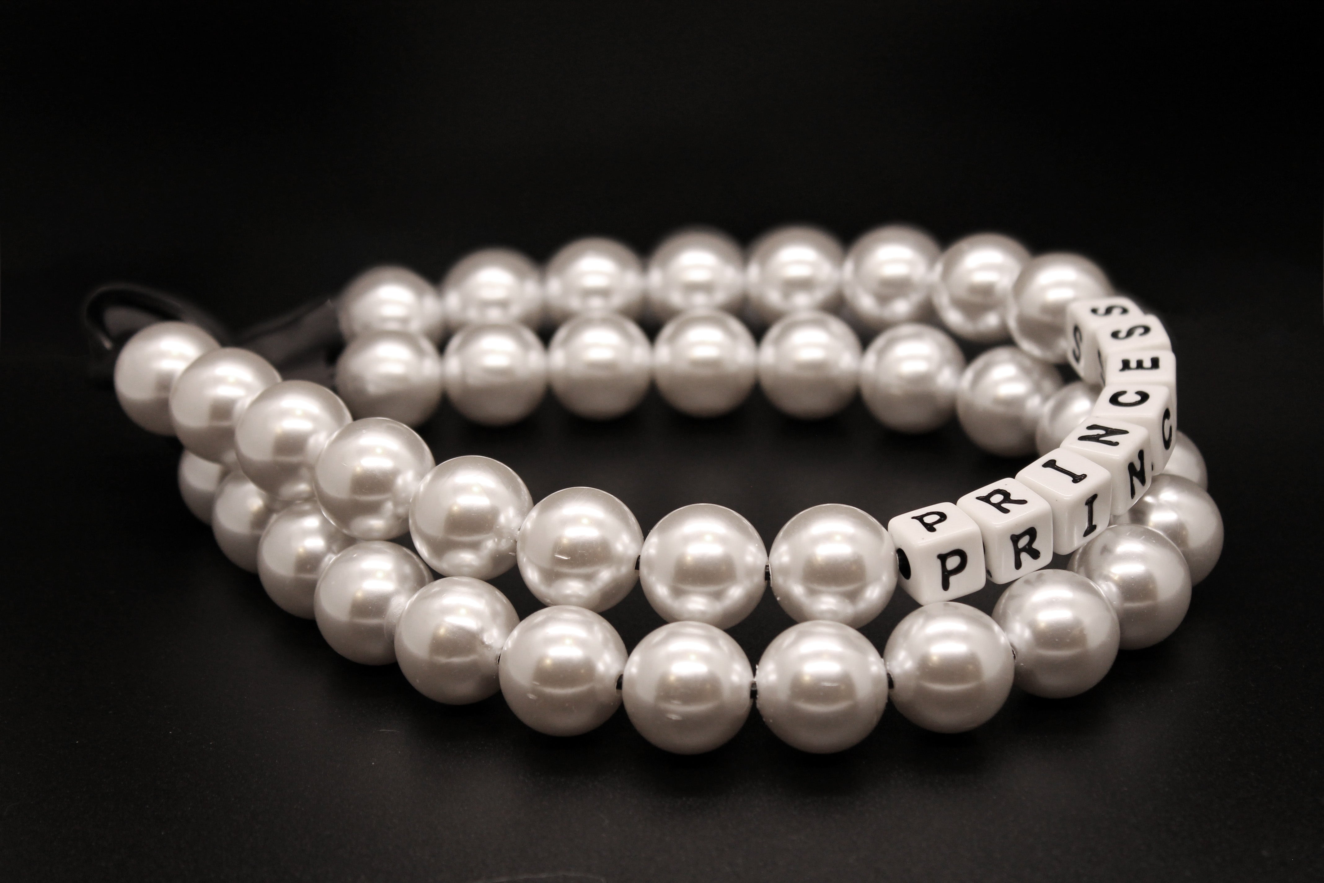Girls Love Pearls Bead Dog Collar