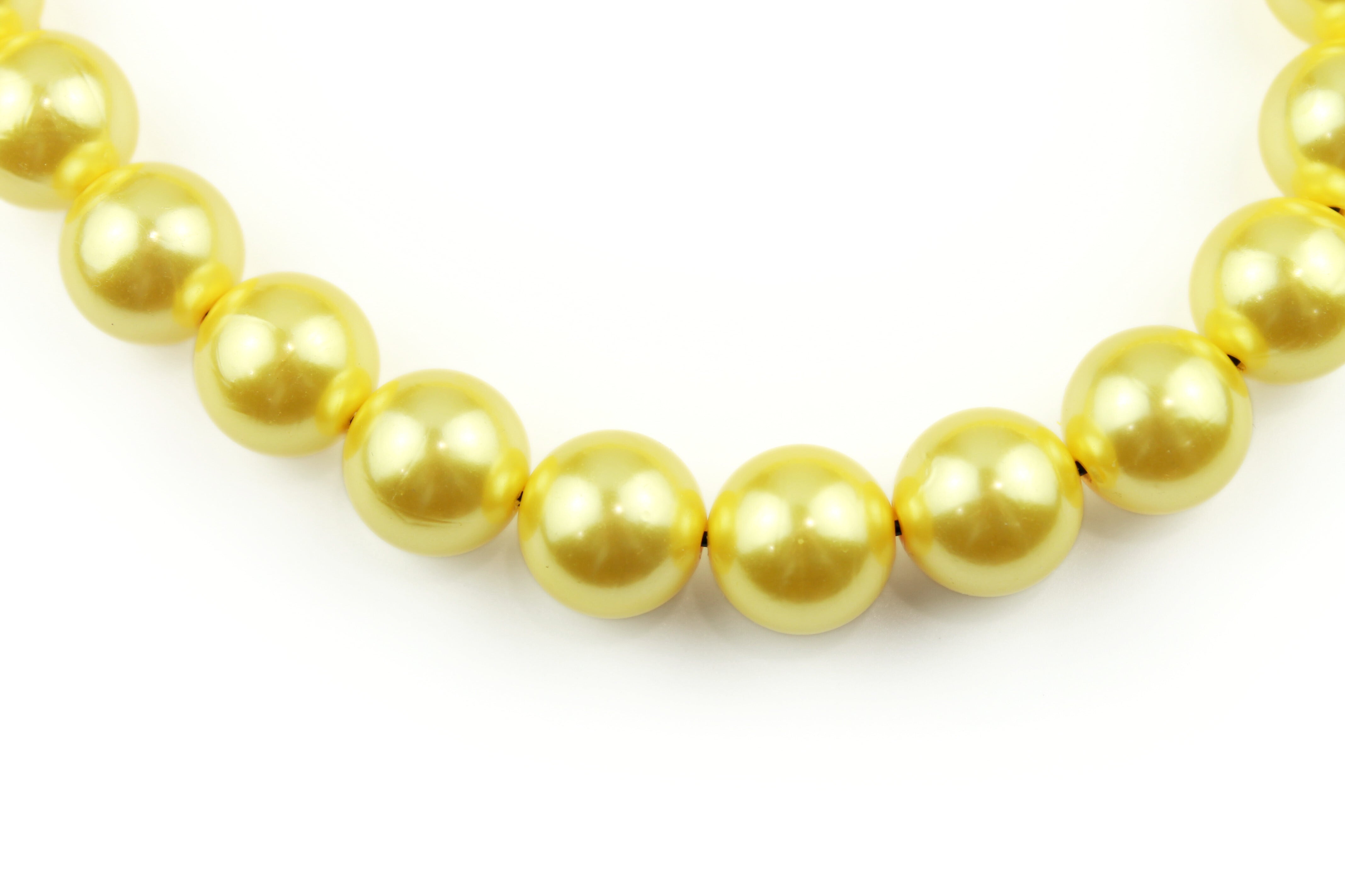 Mellow Yellow Pearls Beaded Dog Collar